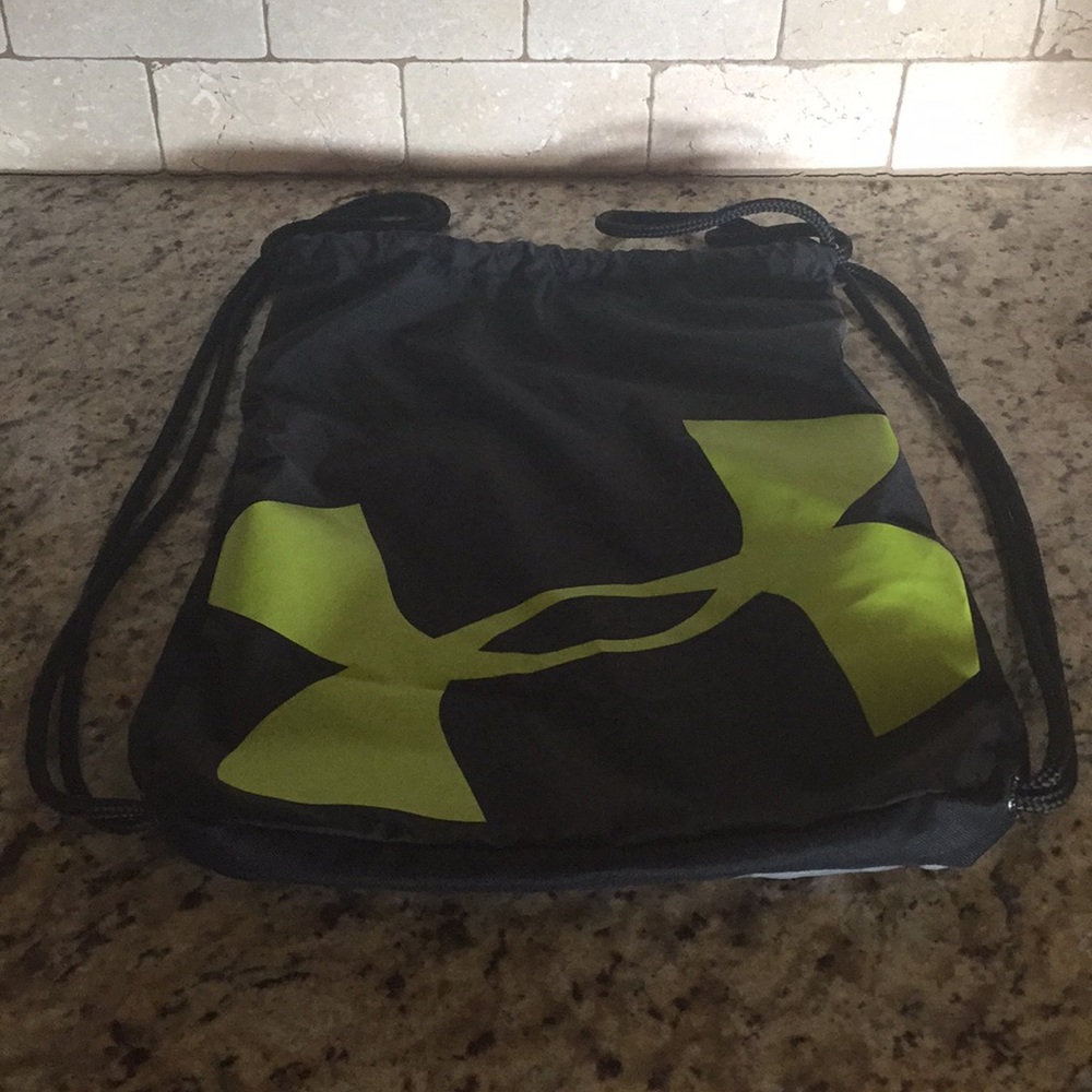 Under Armor Drawstring Bag - image 1